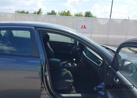 2020 Kia Optima Lx from USA, damaged, VIN 5XXGT4L38LG404654